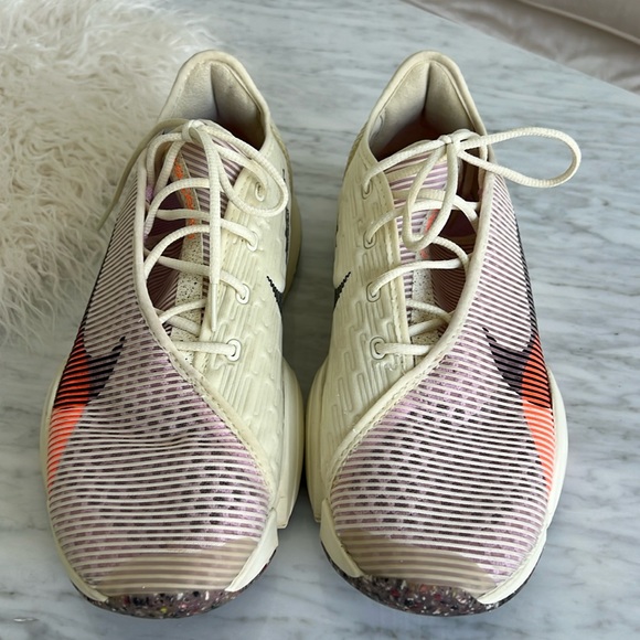 Nike Shoes - Nike Air Zoom